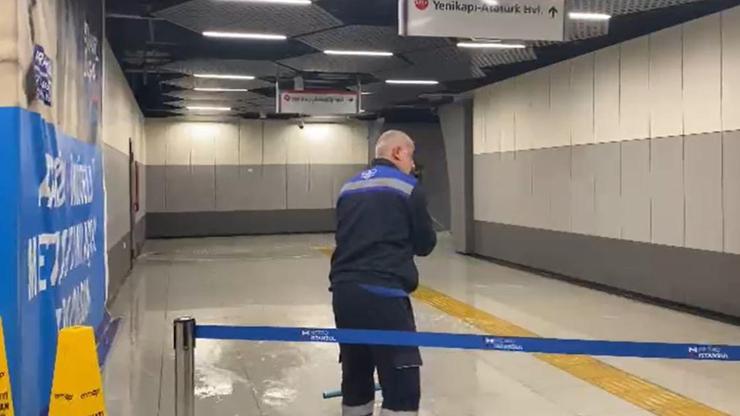 Sağanak yağış metroda su baskınına neden oldu Sağanak yağış metroda su baskınına neden oldu