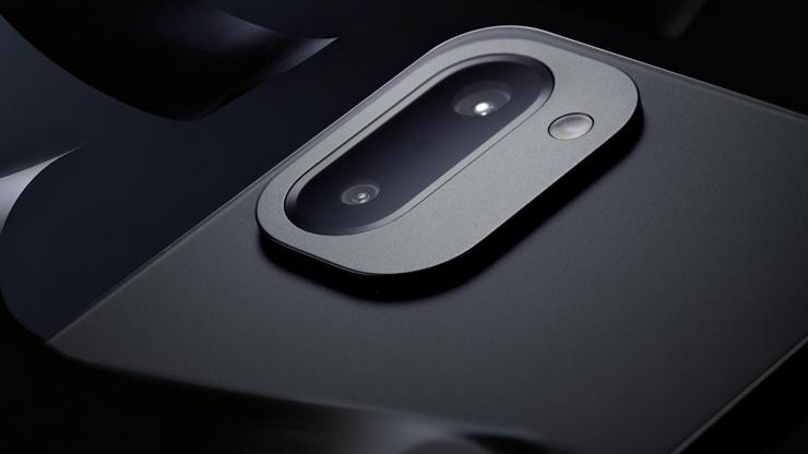 8300 mAh batarya ile geliyor