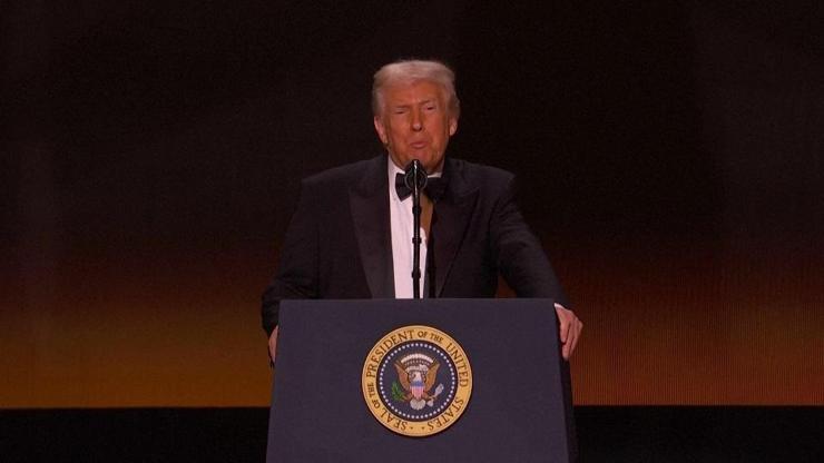 ŞOVA HOŞ GELDİNİZ Ödül alanlar değil Trump başrolde...