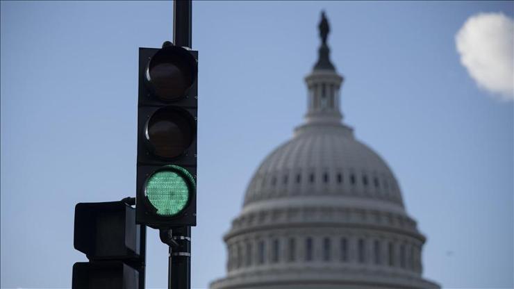 ABD, Suriye'ye yönelik Sezar Yasası yaptırımlarını kaldırmaya hazırlanıyor