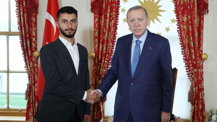 Cumhurbaşkanı Erdoğan, Filistinli yönetmen Basel Adra'yı kabul etti