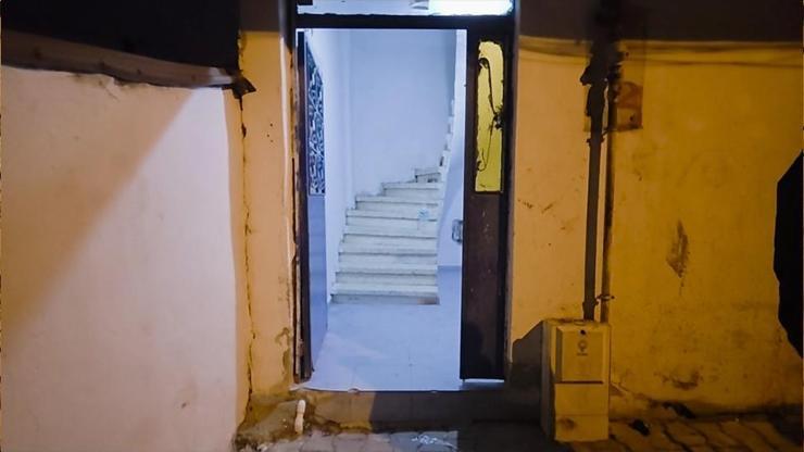 Anne ve 4 yaşındaki çocuğuna işkence! Silahla darbederek, ziynet eşyalarını gasbettiler: Sizi öldürürüz