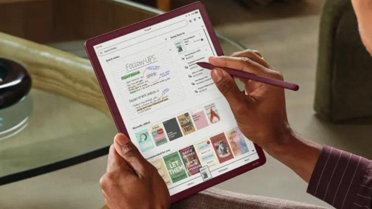 Renkli ekranlı ve yapay zeka destekli modellerini tanıttı