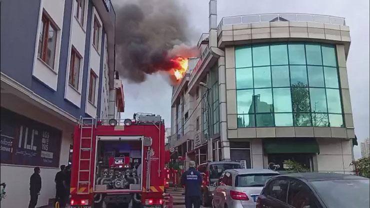 Ataşehir'de otel yangını Ataşehir'de otel yangını