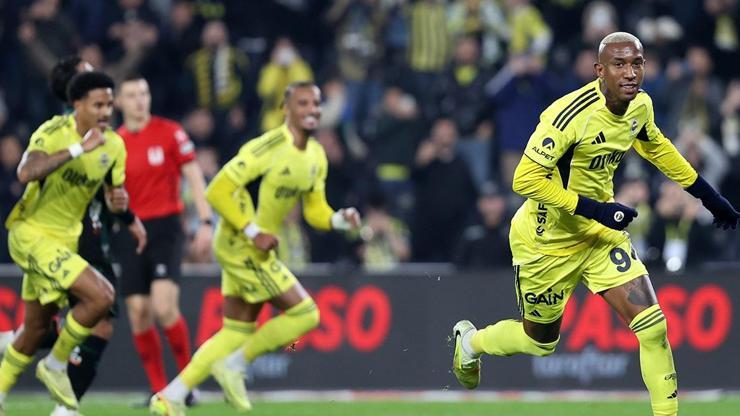 Fenerbahçe 4-0 Konyaspor Maç Özeti | Kanarya, evinde farklı kazandı