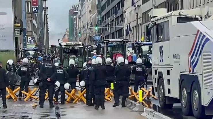 AB’nin kalbinde çiftçi protestosu: Mercosur anlaşmasına tepki