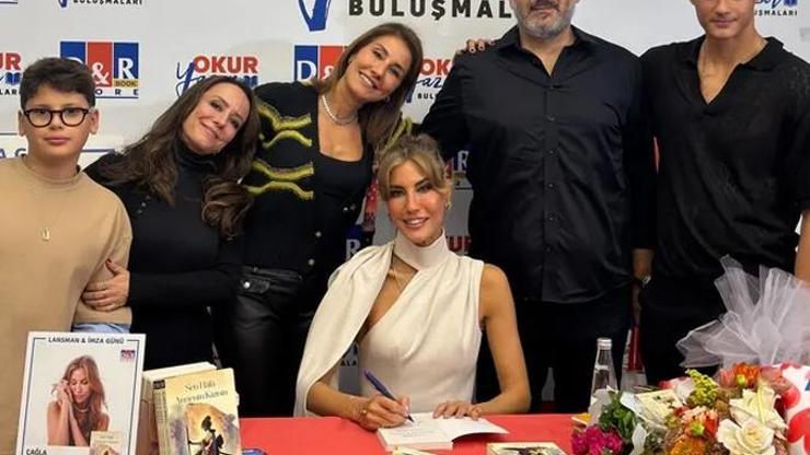 Çağla Şıkel Gözyaşlarını Tutamadı Oğlunun Sözleri Duygulandırdı