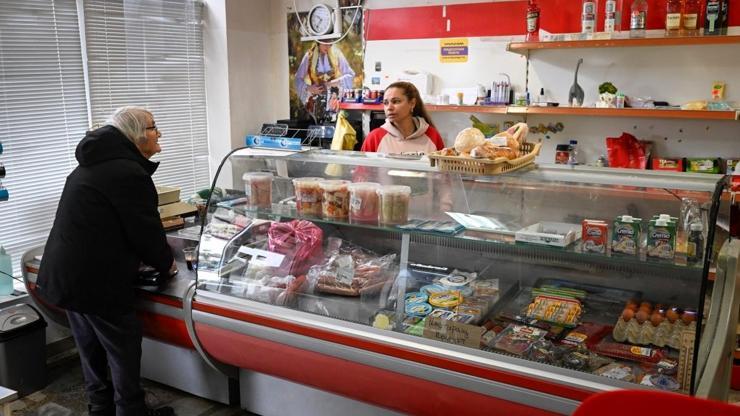 Bulgaristanda euro endişesi: Köylerde çift fiyat etiketi karışıklık ve tedirginlik yarattı