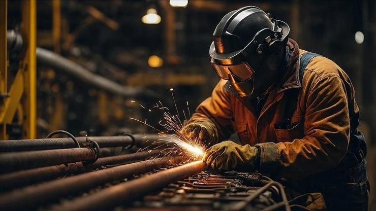 Küresel ham çelik üretiminde düşüş sürüyor