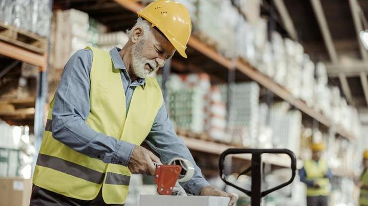 EMEKLİ ZAMMI 2026 | Asgari ücret belirlendi, gözler emekli maaşına çevrildi