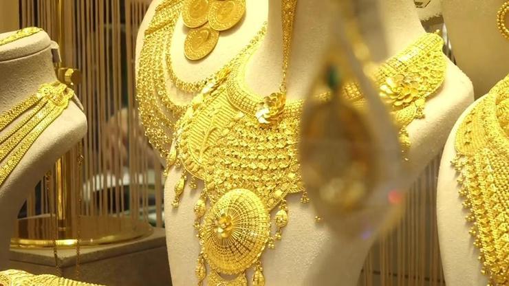 Altından rekor üstüne rekor