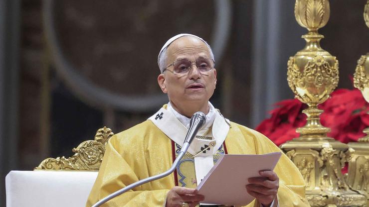 Papa Leo, ilk kez Vatikanda Noel ayini yönetti