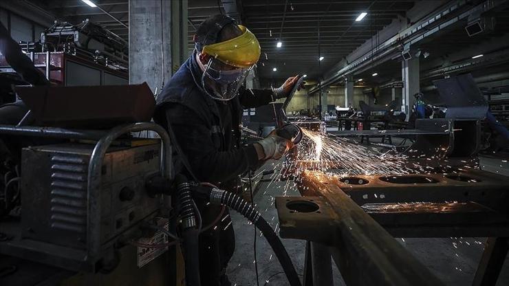 İmalat sanayisinde kapasite kullanımı aralıkta yatay seyretti