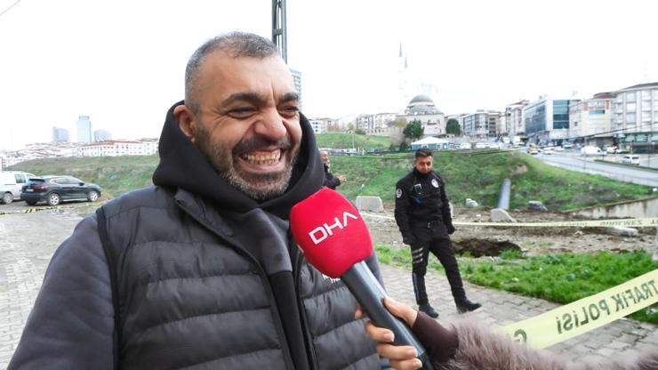 Park halindeyken obruk oluştu Sahibi konuştu: Bu arabadan çok çektim, üstünü gömün gitsin