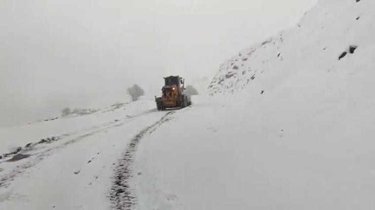Siirte beyaz esaret: 45 köy yolu ulaşıma kapandı