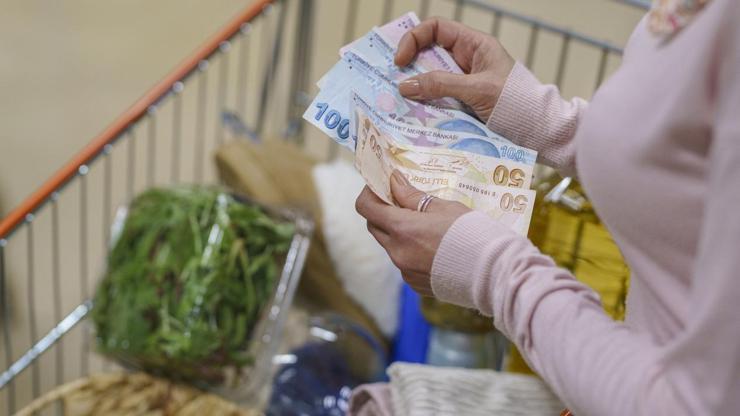 Raftaki fiyatı ödeyin Müşteri itiraz etti, market kabul etmedi