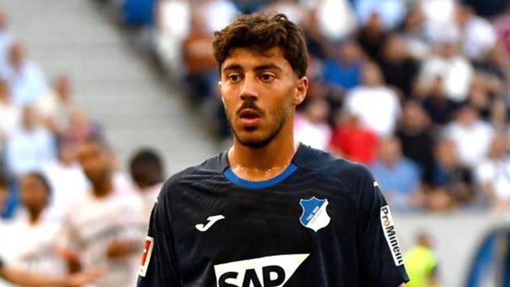 Galatasaray’ın listesindeki Umut Tohumcu transferinde yeni gelişme Galatasaray’ın listesindeki Umut Tohumcu transferinde yeni gelişme