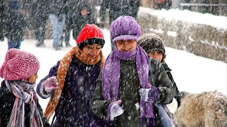 SON DAKİKA HABERİ: Tatil haberleri peş peşe geliyor Eğitime kar engeli