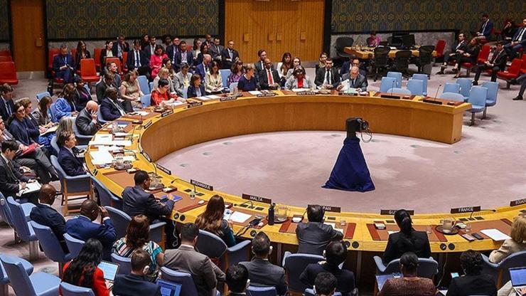 Güney Afrikadan BMGKya Venezuelaya saldırısına ilişkin acil toplantı çağrısı