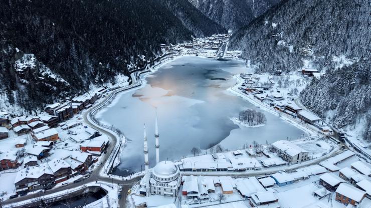 Uzungöl buz tuttu Uzungöl buz tuttu