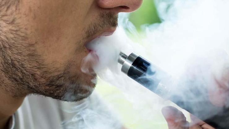 Salgın Gibi Yayılıyor Sigarayı Bırakmak İsteyenlerin Yaptığı En Büyük Hata Sonu Yoğun Bakım Olabilir