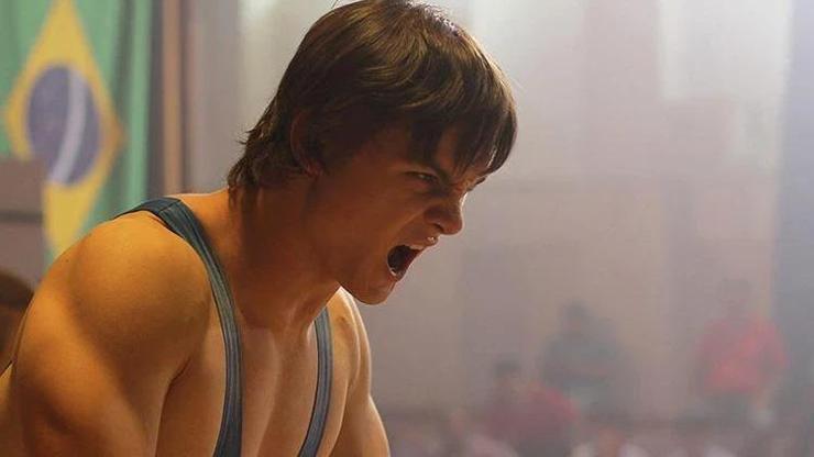  Naim Süleymanoğlu konusu nedir? Cep Herkülü: Naim Süleymanoğlu nerede ve ne zaman çekildi? Oyuncuları kimler?