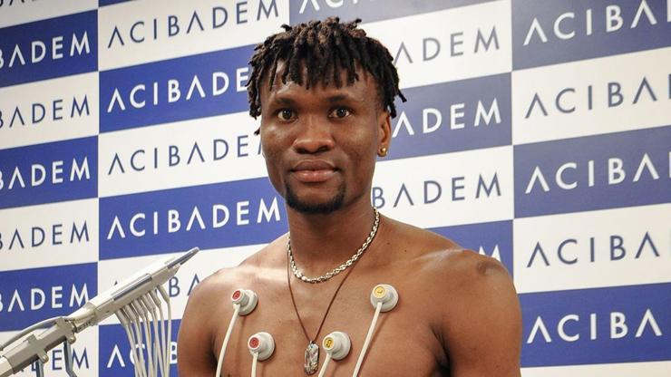 Trabzonspor'un yeni transferi resmen açıklandı! Nwaiwu, sağlık kontrollerinden geçti... Trabzonspor'un yeni transferi resmen açıklandı! Nwaiwu, sağlık kontrollerinden geçti...