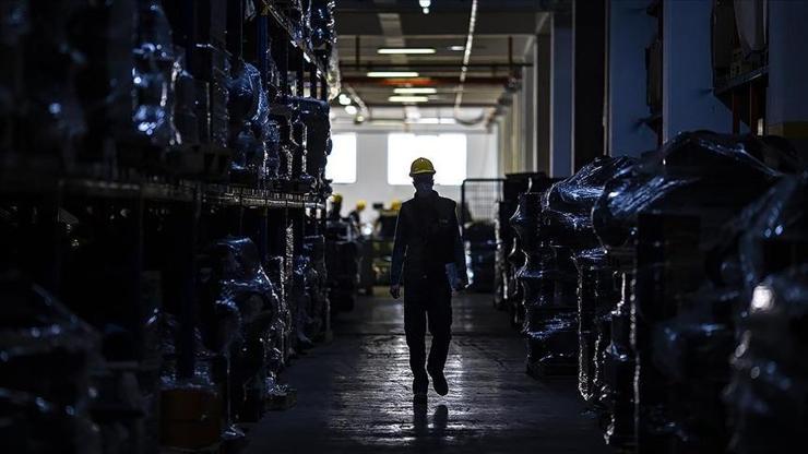  Otomotiv ve kimya sektörü zirvede