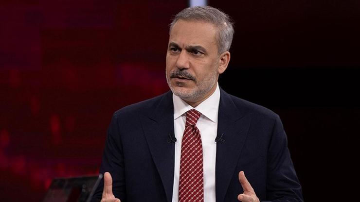 Güç görünce değiştiklerini dünya görüyor Güç görünce değiştiklerini dünya görüyor