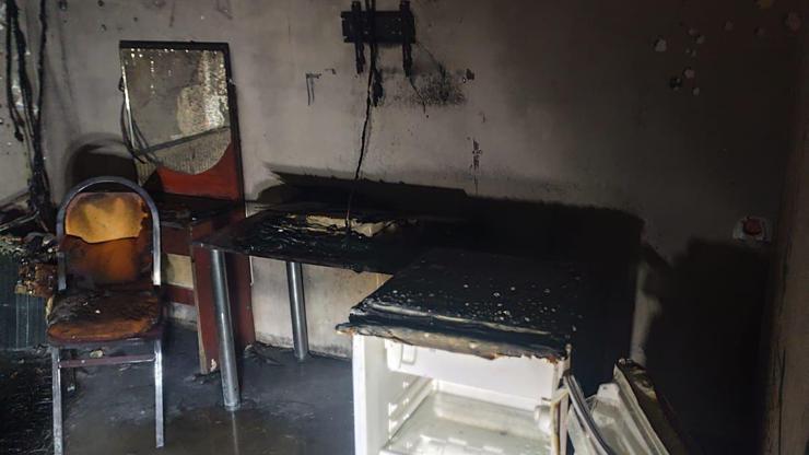 Otelde çıkan yangında 10 kişi dumandan etkilendi Otelde çıkan yangında 10 kişi dumandan etkilendi