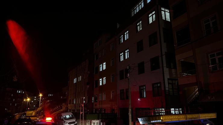 Kayseri’de erkek arkadaşını bıçakla öldürdü Kayseri’de erkek arkadaşını bıçakla öldürdü