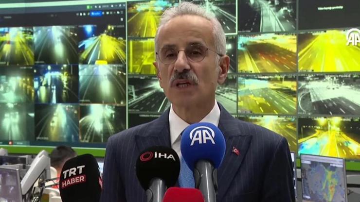  Bakan Uraloğlu, karayollarındaki son durumu açıkladı