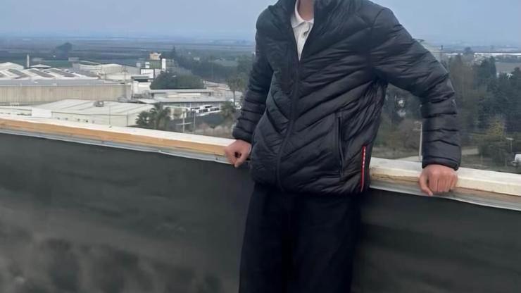 Sokak ortasında silahlı saldırı anı kamerada: 1 ölü, 1 yaralı