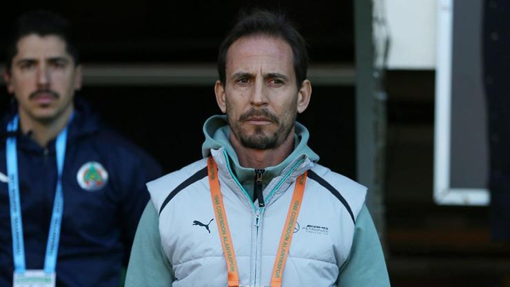 Alanyaspor’da Joao Pereira’dan oyuncularına eleştiri geldi Alanyaspor’da Joao Pereira’dan oyuncularına eleştiri geldi