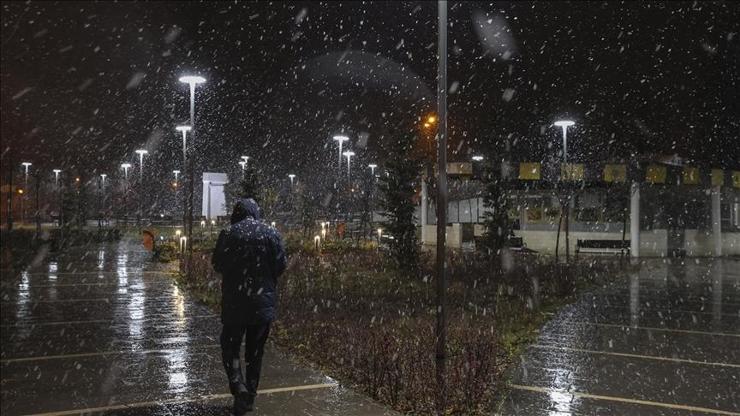 14 OCAK ANKARA'DA OKULLAR TATİL Mİ? 14 Ocak'ta Ankara'da okullar var mı yok mu? Valilikten açıklama geldi mi?