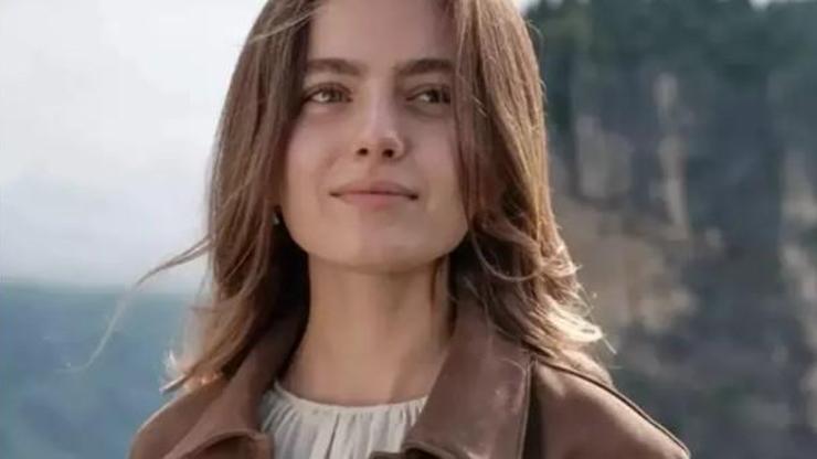 Taşacak Bu Deniz’in Eleni’si Ava Yaman’ın Çocukluk Kareleri Olay Oldu Paylaşımlarına Yorum Yağdı