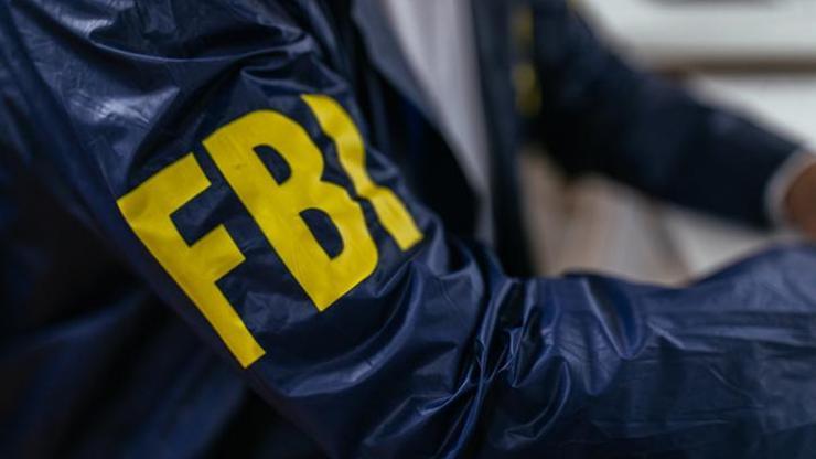 ABDde gazetecinin evine FBI baskını