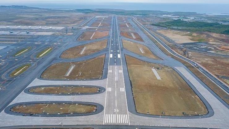 Türk Sivil Havacılığında pist uzunluğu 241,4 kilometreye ulaştı