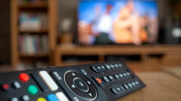 18 OCAK YAYIN AKIŞI: Bugün Televizyonda Neler Var Bugün Hangi Diziler Var İşte 18 Ocak Pazar TV Yayın Akışı...