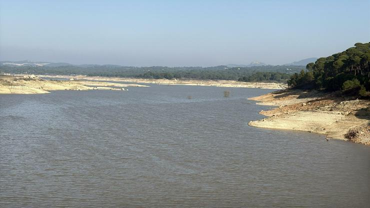 Bodrum'da yağışlar barajları doldurmadı, yer altı suları tükeniyor Bodrum'da yağışlar barajları doldurmadı, yer altı suları tükeniyor