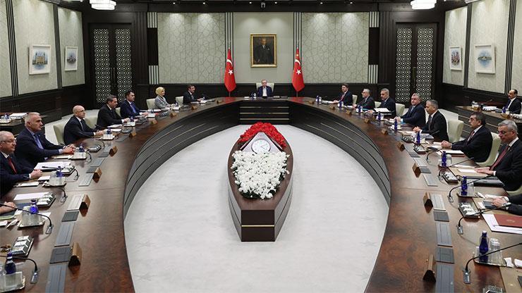 SON DAKİKA.. Kabine toplantısı başladı!