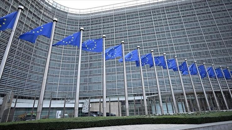 avrupa-parlamentosundan-ukraynaya-90-milyar-euroluk-kredi-onayi