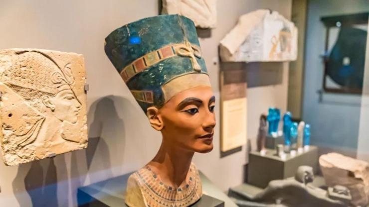 Nefertiti'nin kayıp mezarı için yüzyılın keşfi kapıda