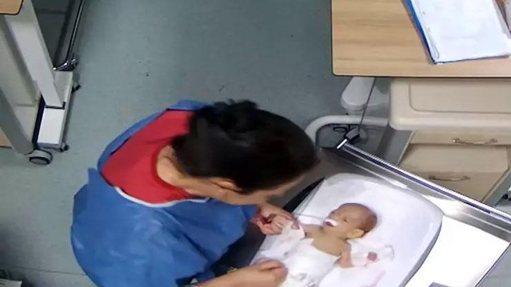 SON DAKİKA... 5 günlük bebeğe hemşire şiddetinde tutuklama kararı!
