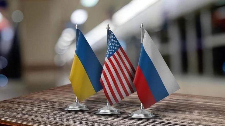 Dünyanın gözü kritik zirvede! Rusya-Ukrayna-ABD müzakereleri başladı