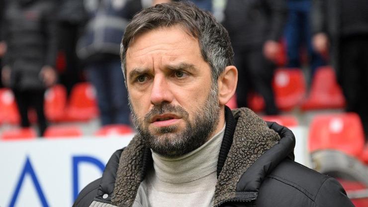  Biz hiçbir zaman pes etmeyeceğiz