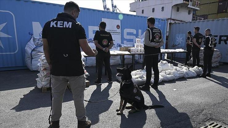 Gümrük kapıları ve havalimanlarında 1,6 milyar liralık uyuşturucu ele geçirildi