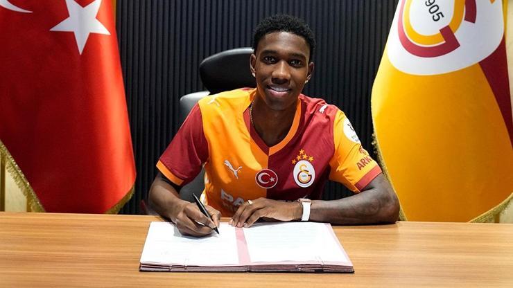 TRANSFER | Yaser Asprilla, resmen Galatasaray’da TRANSFER | Yaser Asprilla, resmen Galatasaray’da