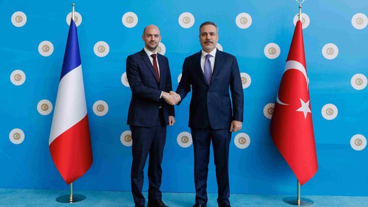 Dışişleri Bakanı Hakan Fidan, Fransız mevkidaşı Barrot ile görüştü
