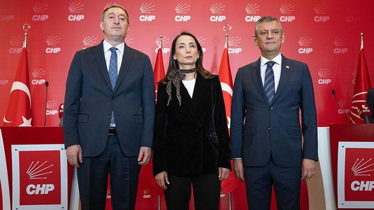 CHP Genel Başkanı Özel, DEM Parti heyeti ile görüştü CHP Genel Başkanı Özel, DEM Parti heyeti ile görüştü